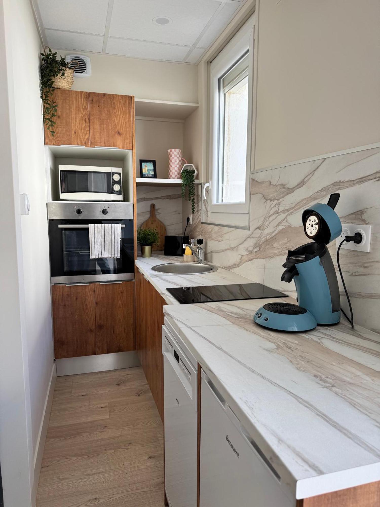Appartement Situe A 200M De La Mer Canet-en-Roussillon Bagian luar foto